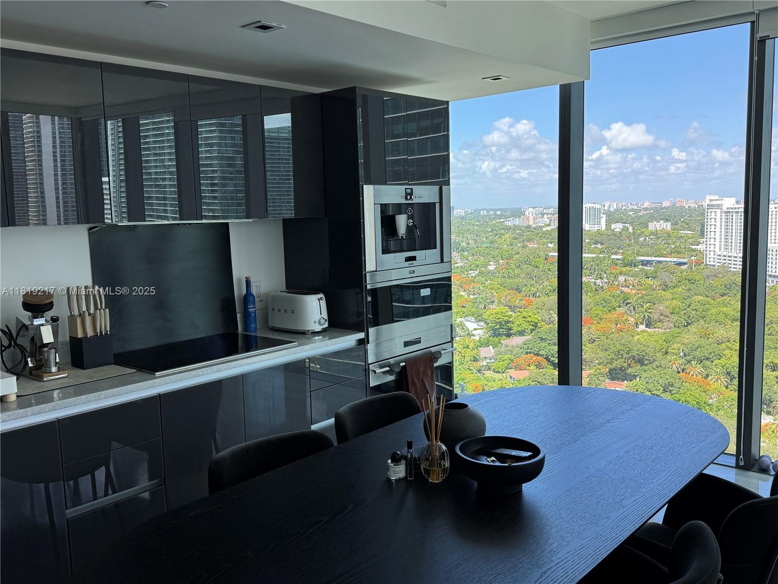 ECHO BRICKELL CONDO - Residential