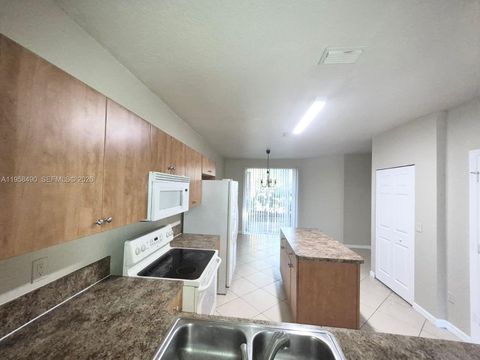 1909 Hibiscus Ln 1909 Riviera Beach FL 33404