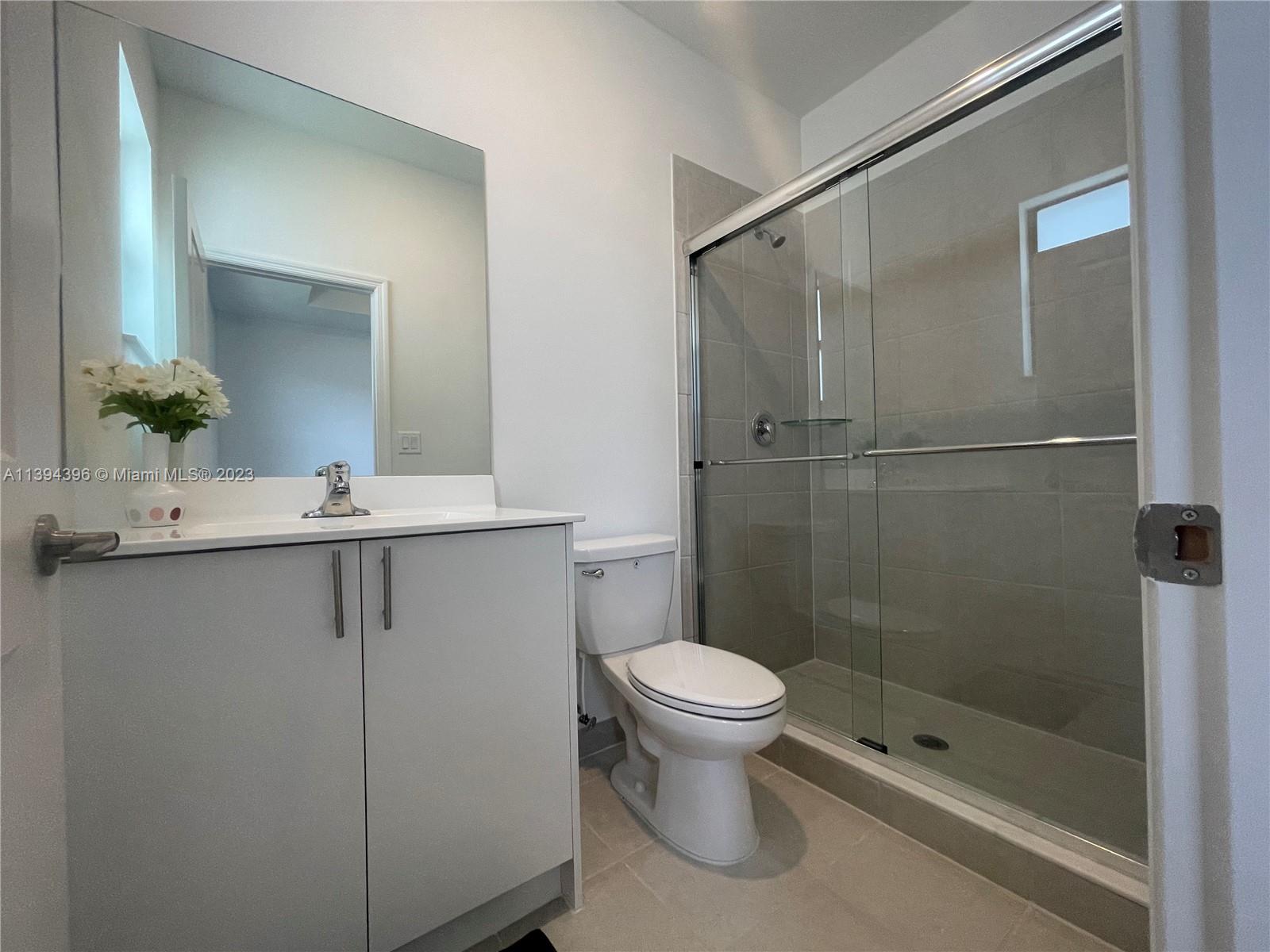 SIENA RESERVE - Residential Lease