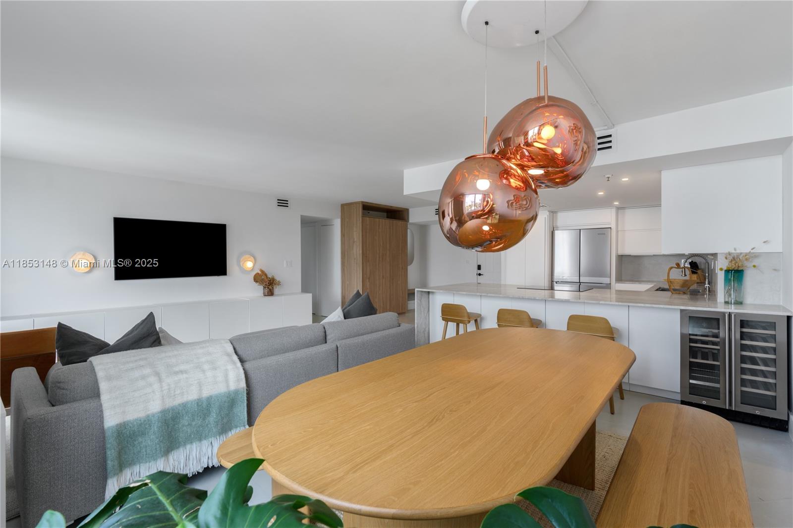 1621 Bay Rd 602