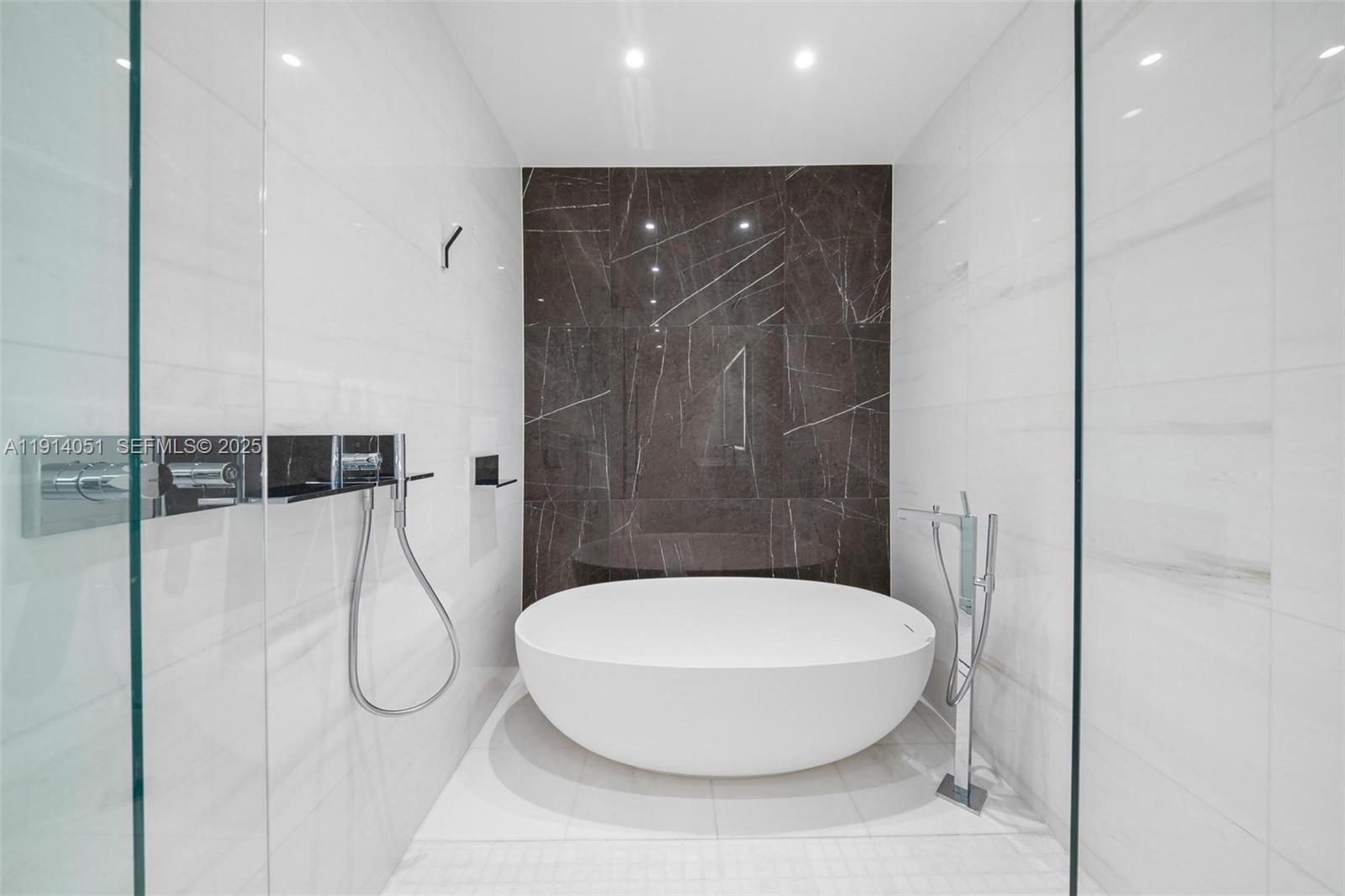 Aston Martin - Residential