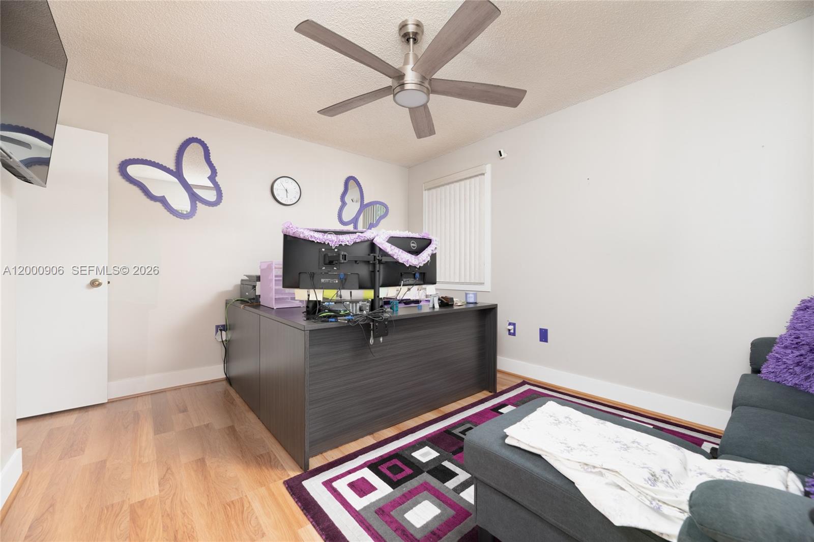 TRENT CONDOMINIUM - Residential