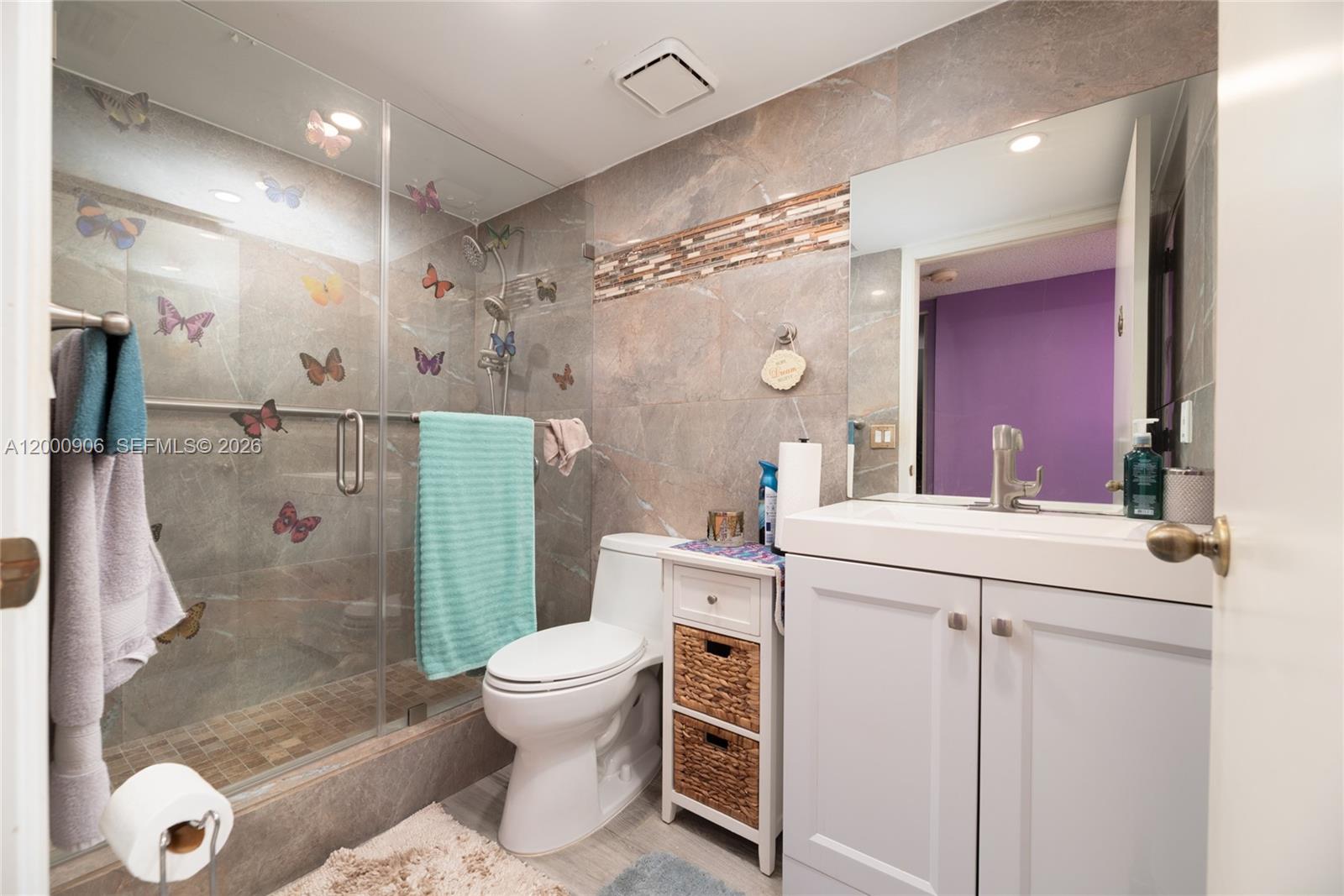 TRENT CONDOMINIUM - Residential