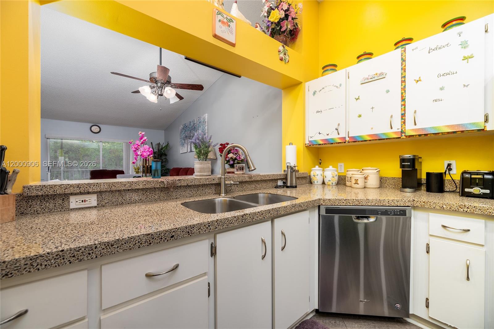 TRENT CONDOMINIUM - Residential