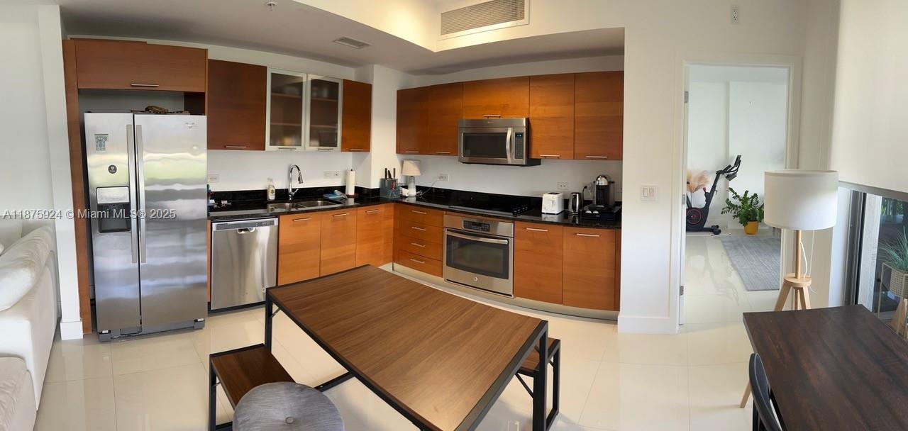 TWO MIDTOWN MIAMI CONDO - Residential Lease