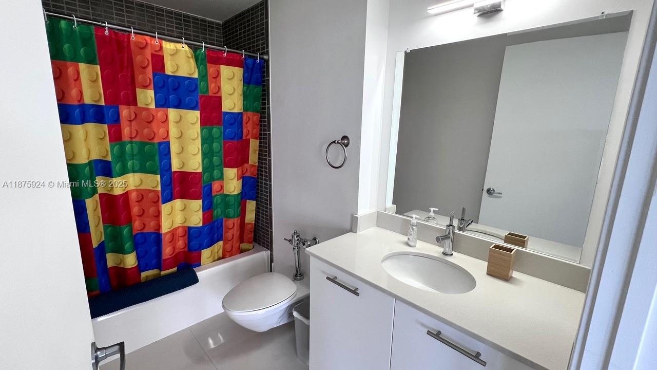 TWO MIDTOWN MIAMI CONDO - Residential Lease