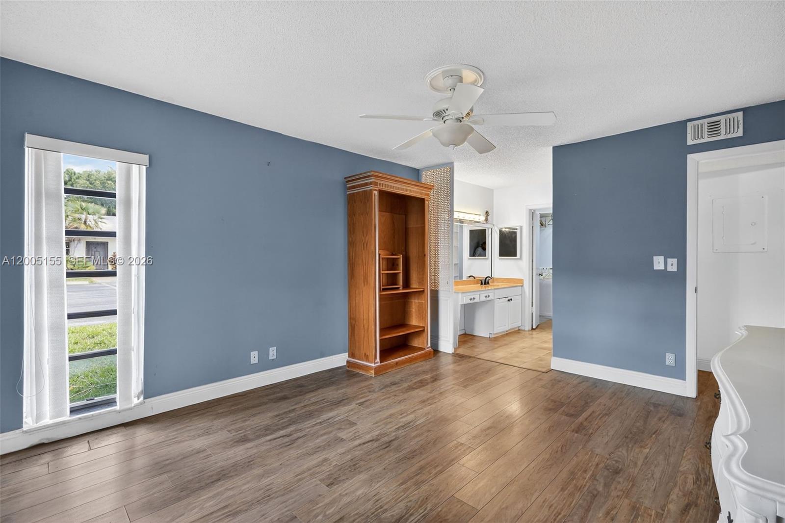 PALM GREENS AT VILLA DEL - Residential