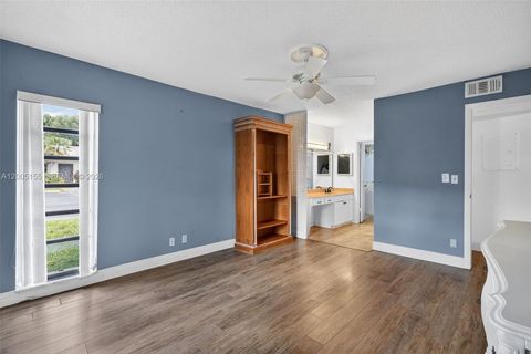 Tiny photo for 13950 Via Flora #D, Delray Beach, FL 33484 (MLS # A12005155)