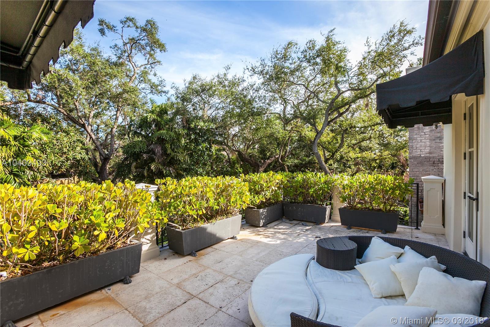 SANS SOUCI - Residential