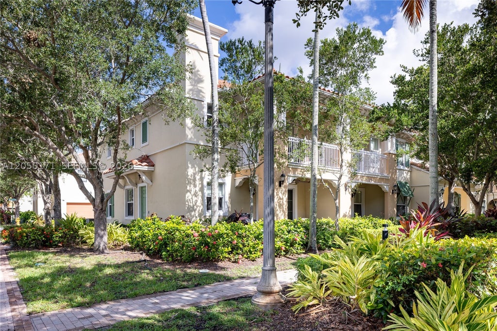 Photo of 3300 NW 126th Ter, Sunrise, FL 33323 (MLS # A12050171)