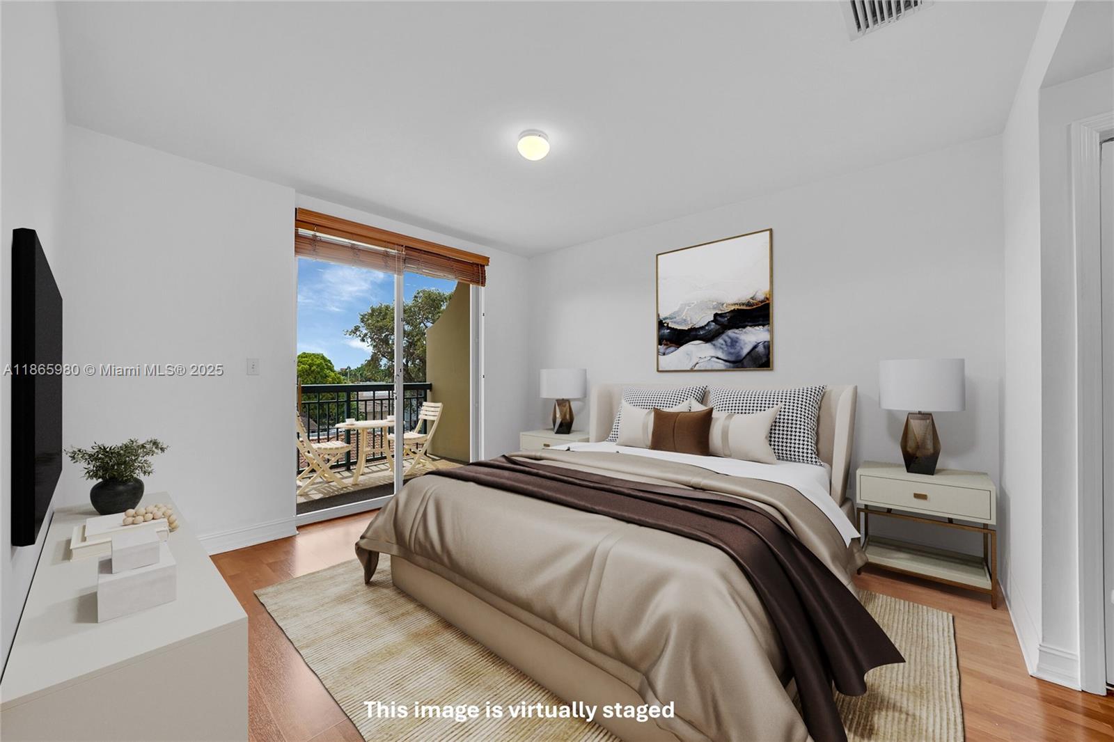 2501 Douglas Rd 301