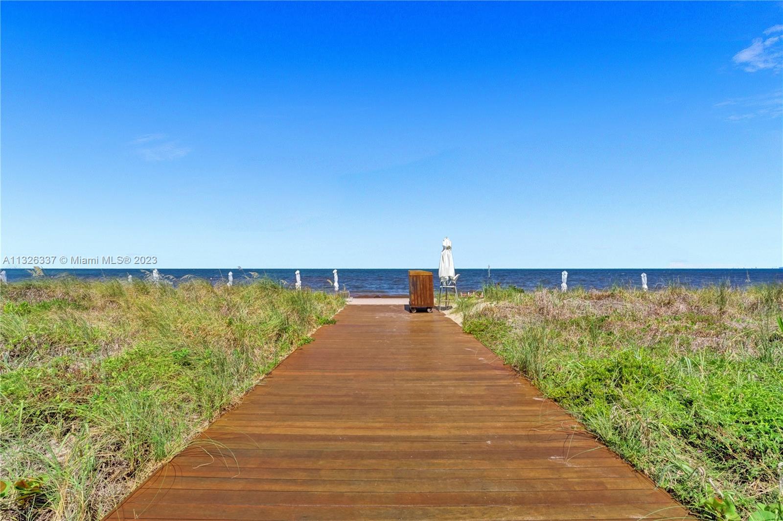 OCEANA KEY BISCAYNE CONDO - Residential