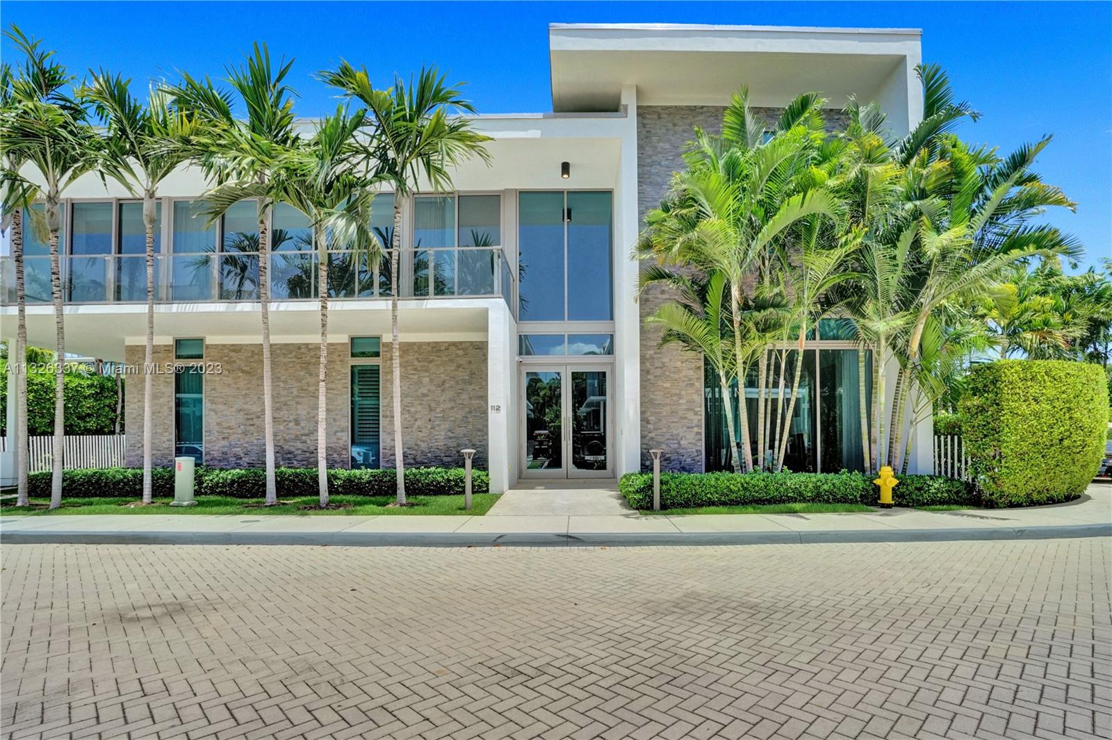 OCEANA KEY BISCAYNE CONDO - Residential