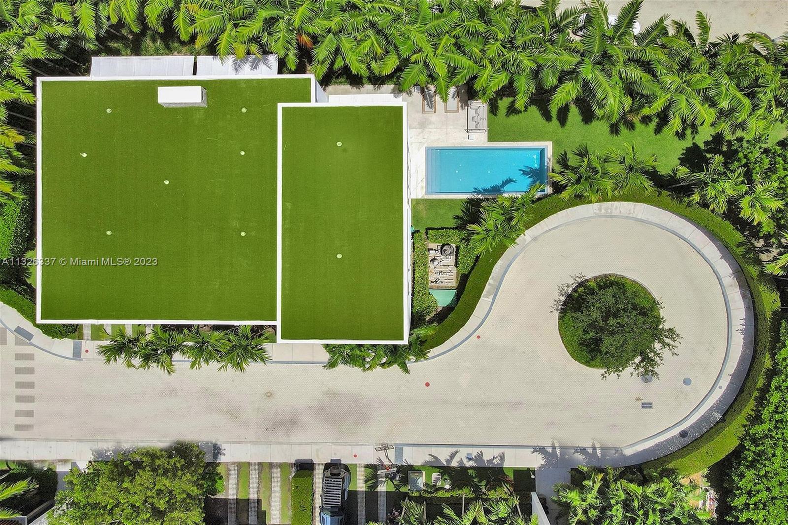 OCEANA KEY BISCAYNE CONDO - Residential