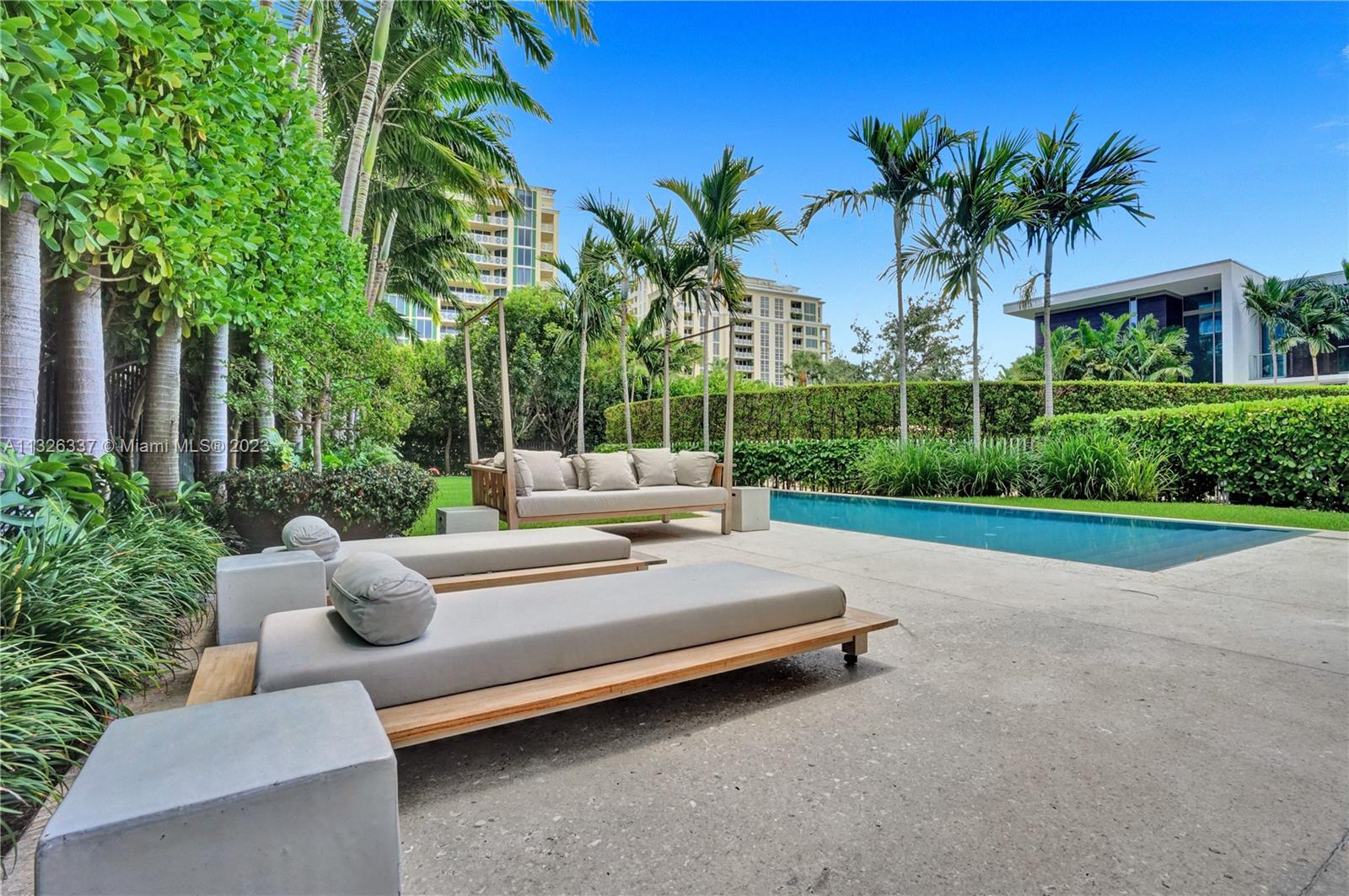 OCEANA KEY BISCAYNE CONDO - Residential