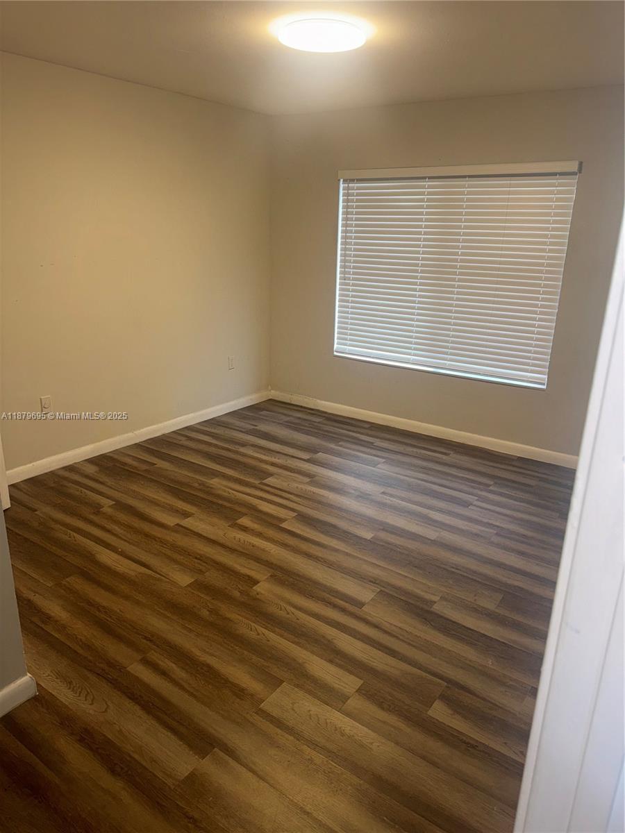 CRESCENT COVE CONDO - Residential