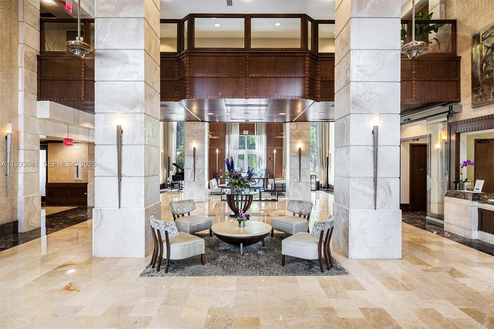 TURNBERRY ON THE GREEN CO - Residential Lease