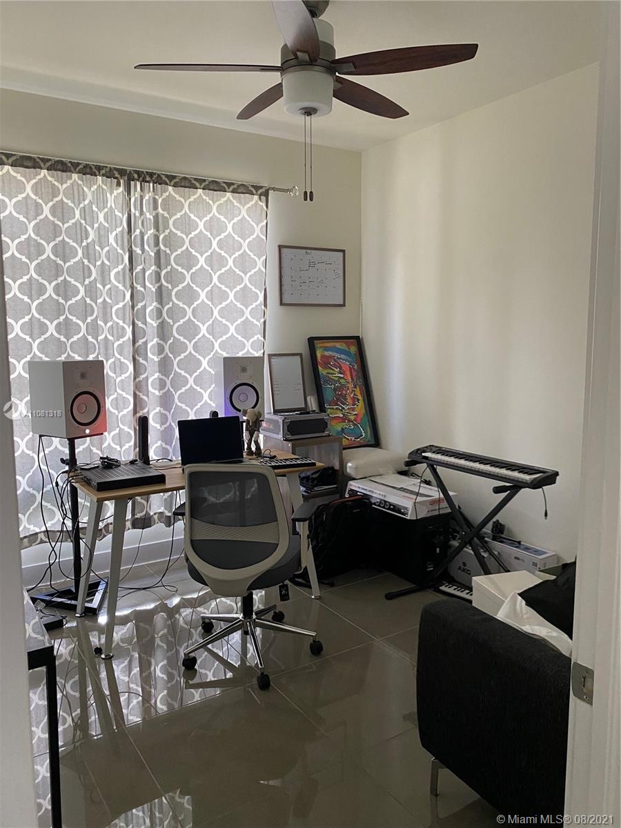 LANDMARK AT DORAL - Residential