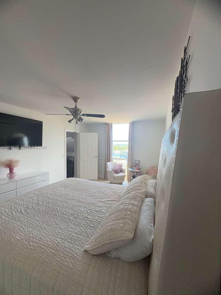 SAILBOAT CAY CONDO - Residential Lease