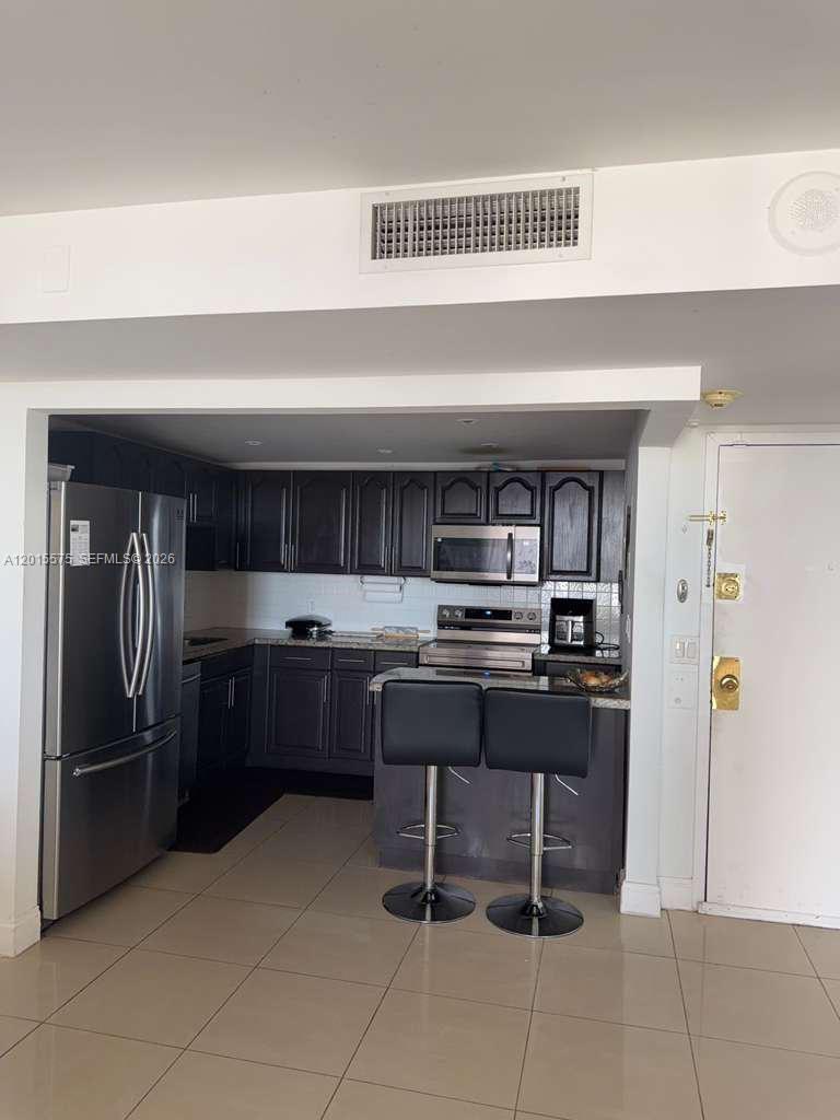 SAILBOAT CAY CONDO - Residential Lease