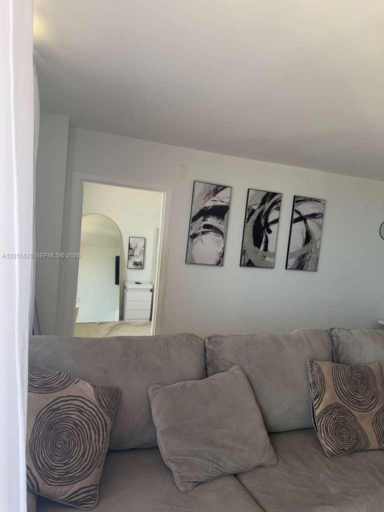 SAILBOAT CAY CONDO - Residential Lease