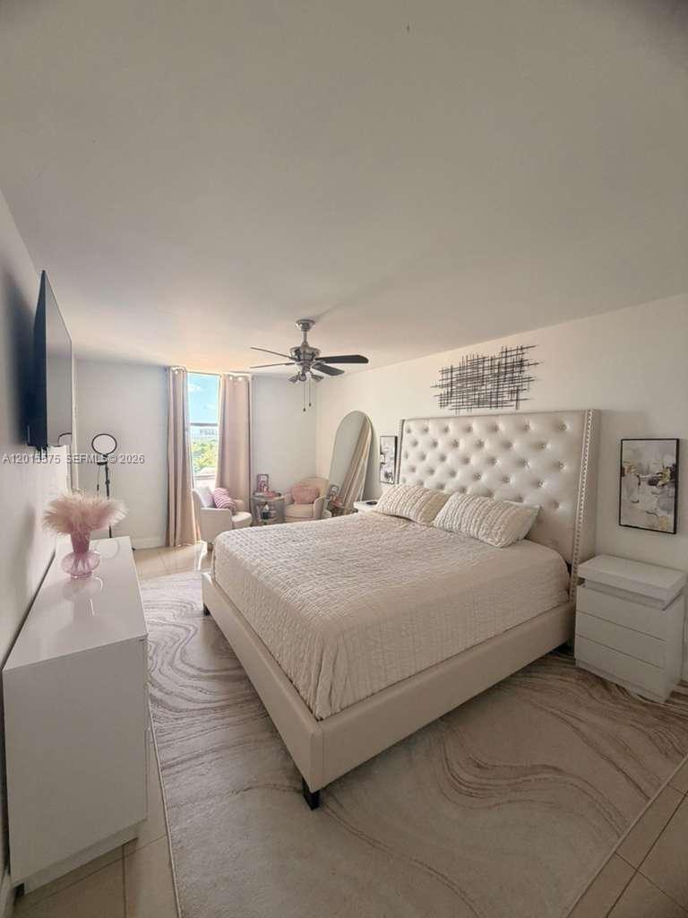 SAILBOAT CAY CONDO - Residential Lease