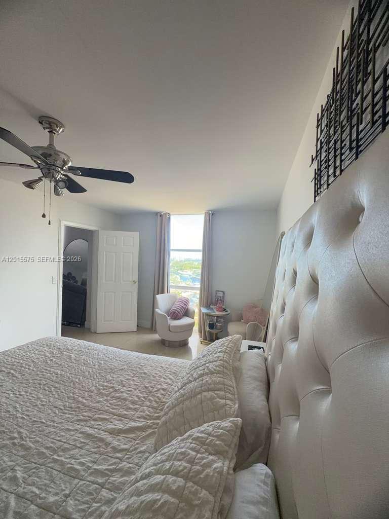 SAILBOAT CAY CONDO - Residential Lease