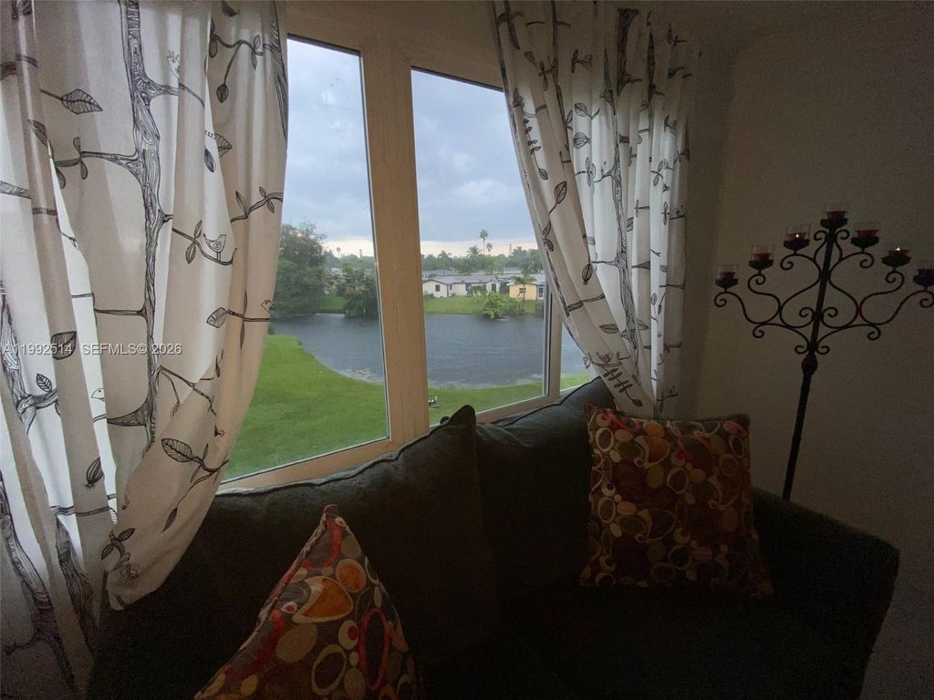 Photo of 8135 Sunrise Lakes Blvd #308, Sunrise, FL 33322 (MLS # A11992514)