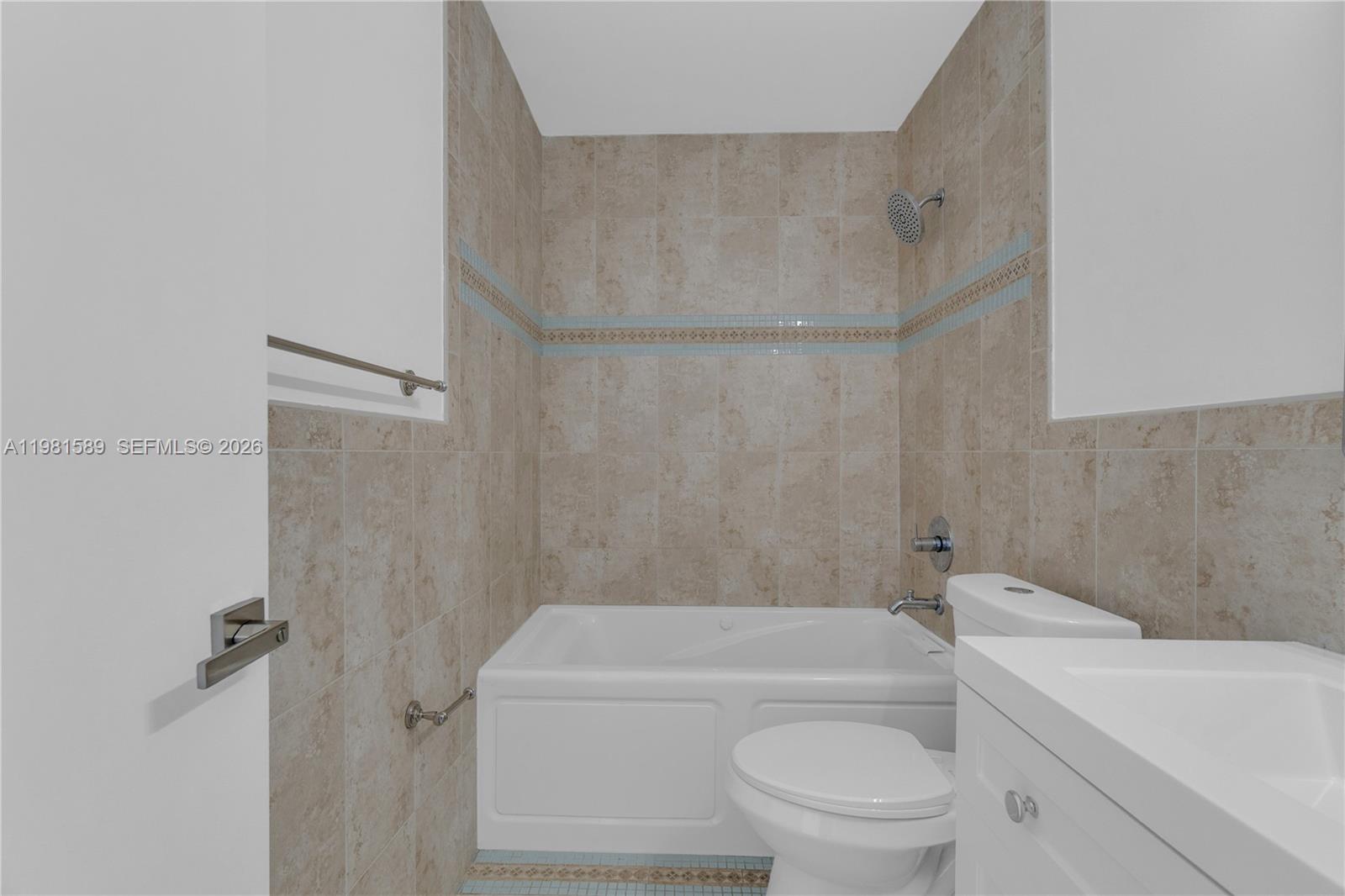 TAM O SHANTER VILLAS SEC - Residential