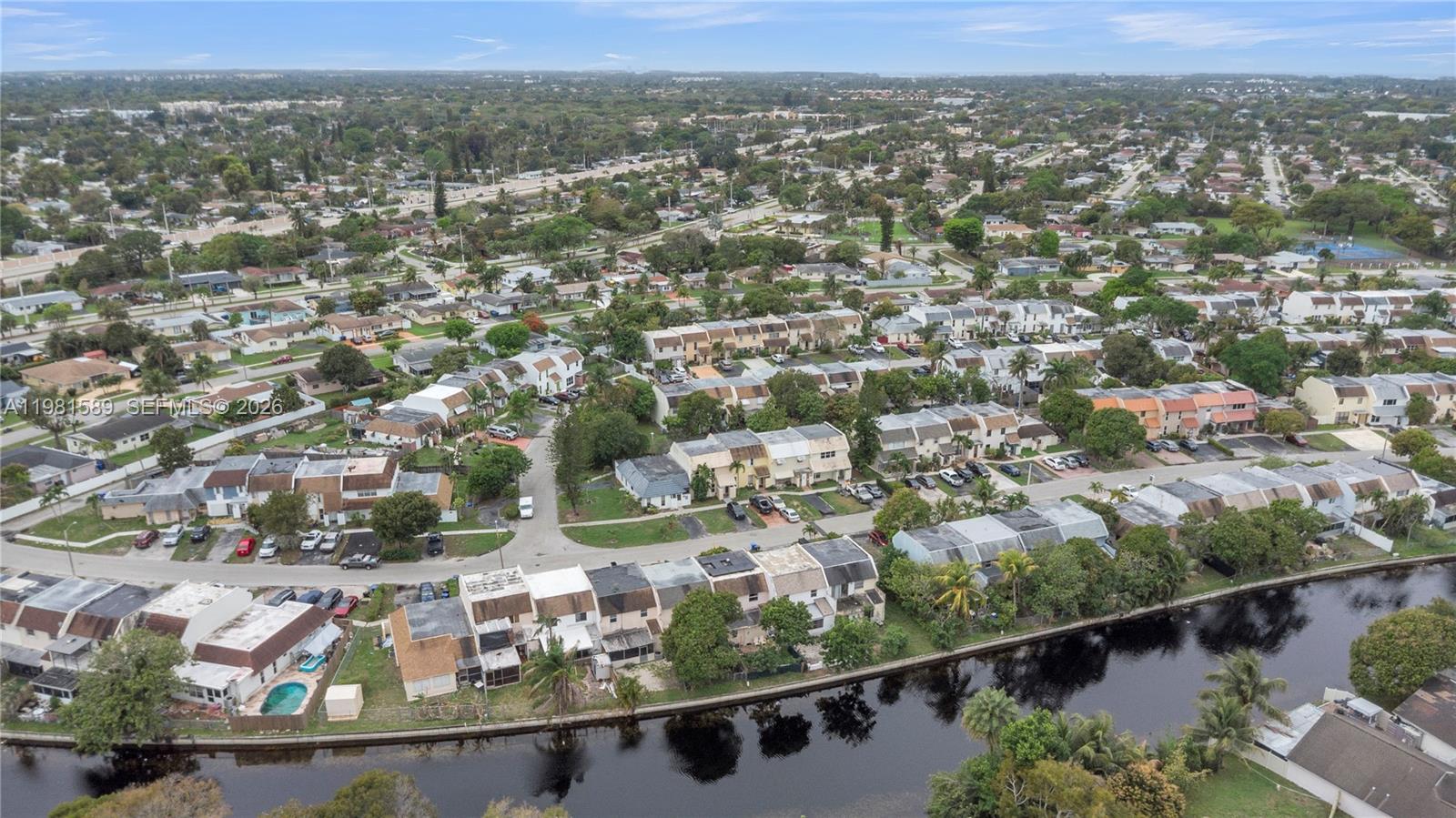 TAM O SHANTER VILLAS SEC - Residential