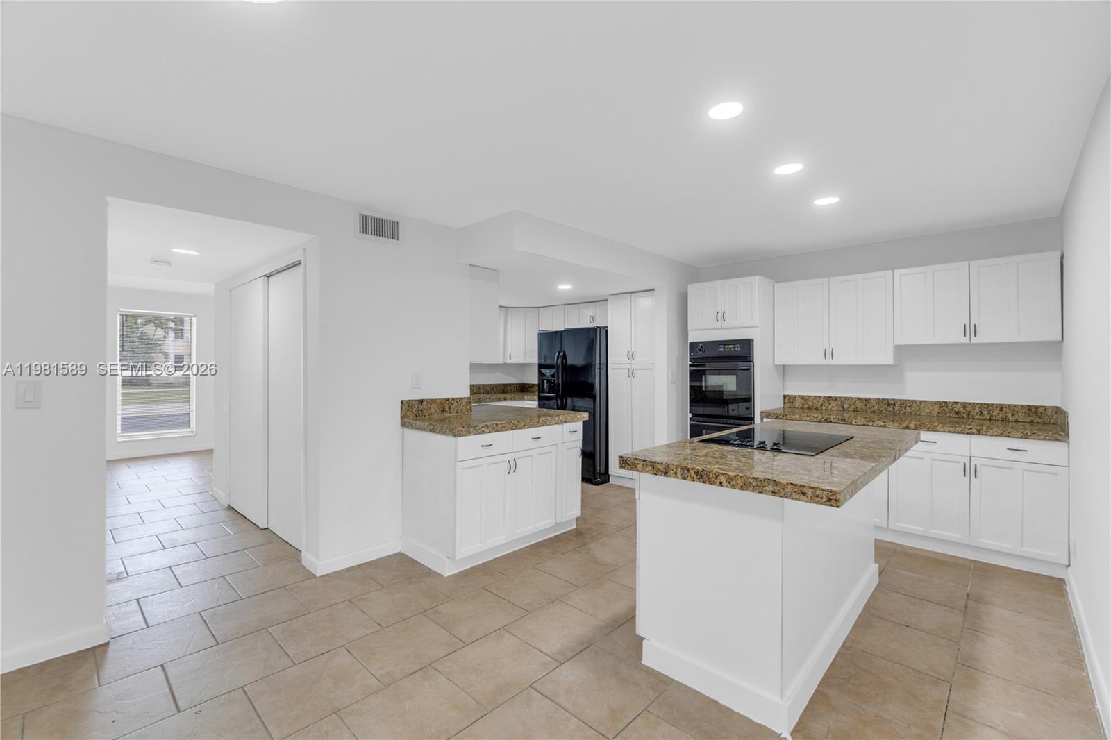 TAM O SHANTER VILLAS SEC - Residential