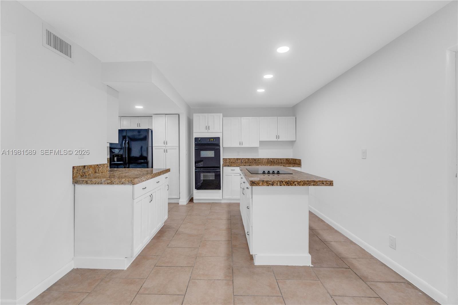 TAM O SHANTER VILLAS SEC - Residential