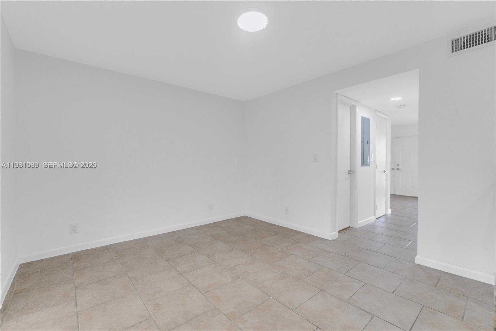 TAM O SHANTER VILLAS SEC - Residential