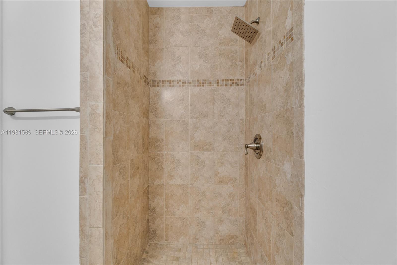 TAM O SHANTER VILLAS SEC - Residential