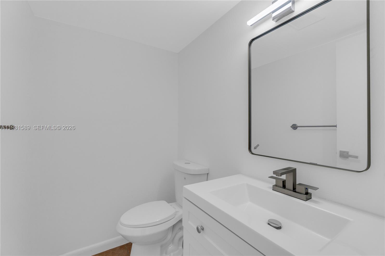 TAM O SHANTER VILLAS SEC - Residential