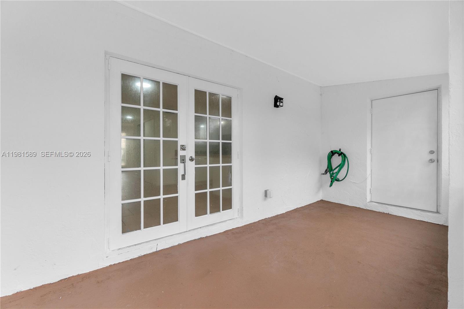 TAM O SHANTER VILLAS SEC - Residential