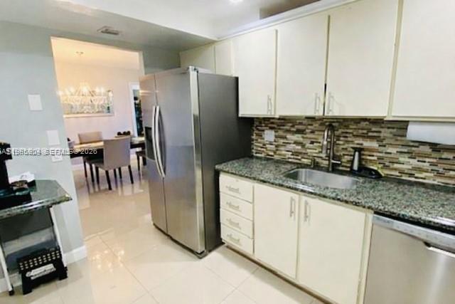 PARK PLACE CONDOMINIUM NO - Residential Lease