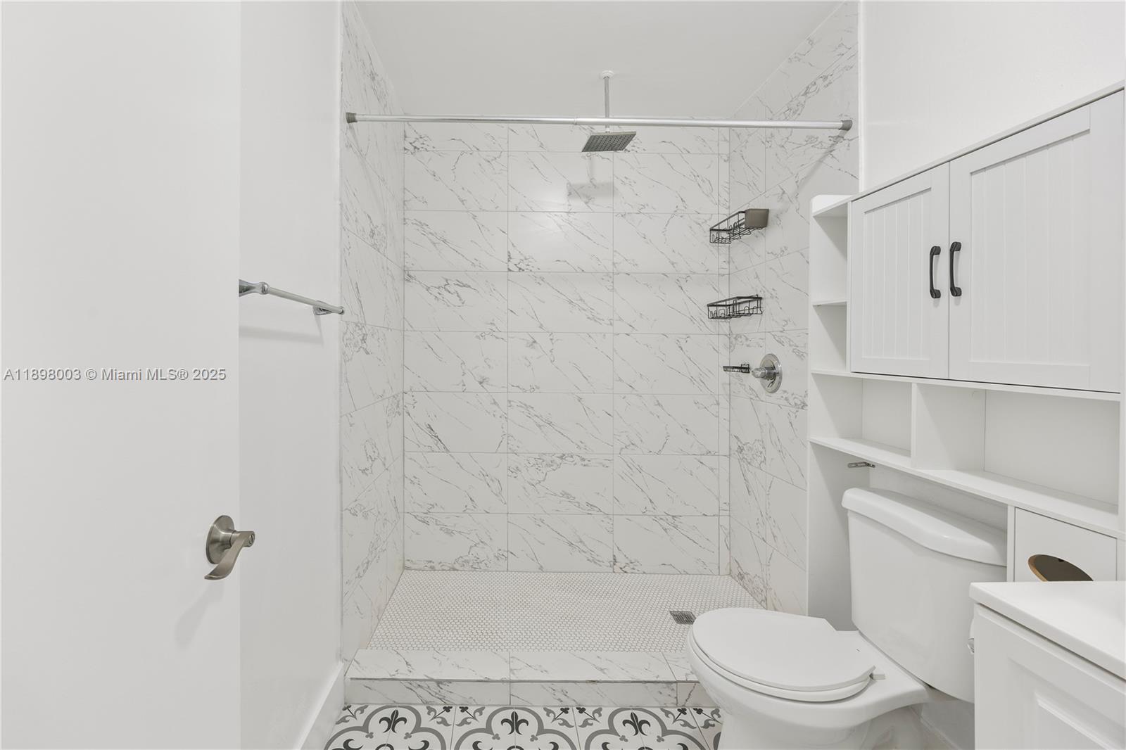 SMALLWOOD MANOR - Residential Lease