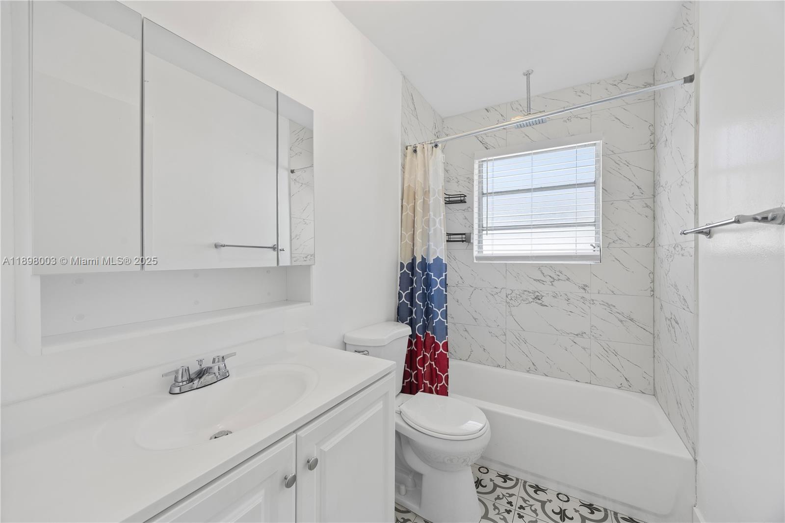 SMALLWOOD MANOR - Residential Lease