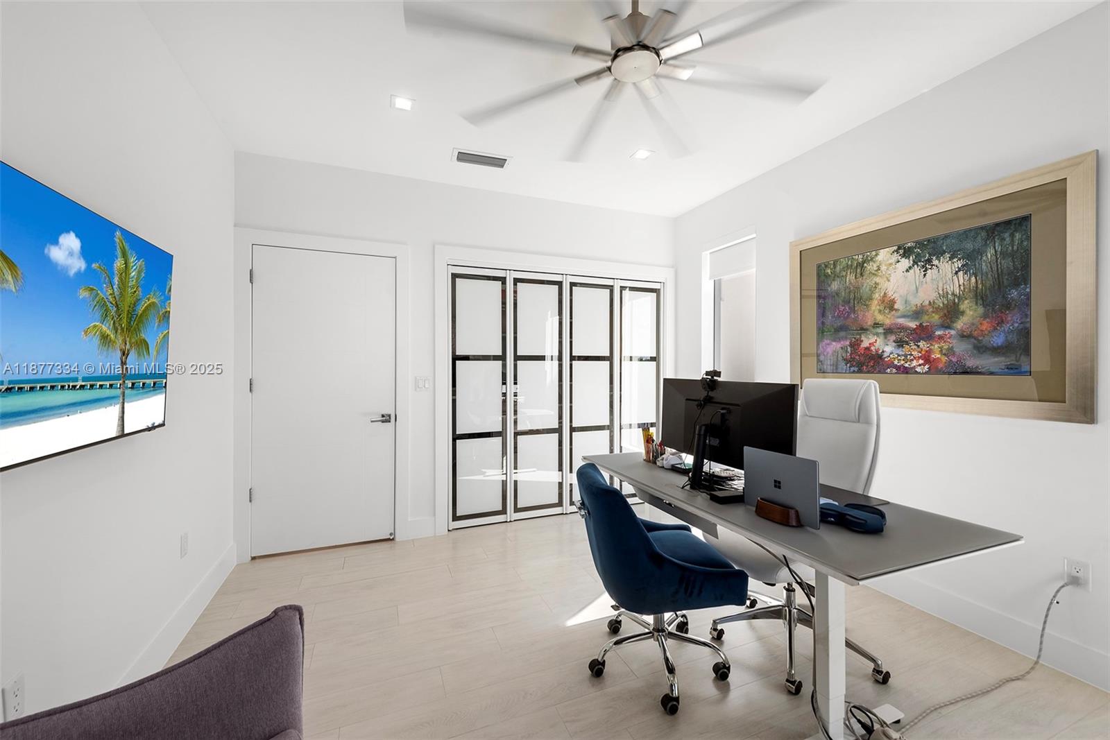 SEASIDE VILLAGE EAST COND - Residential