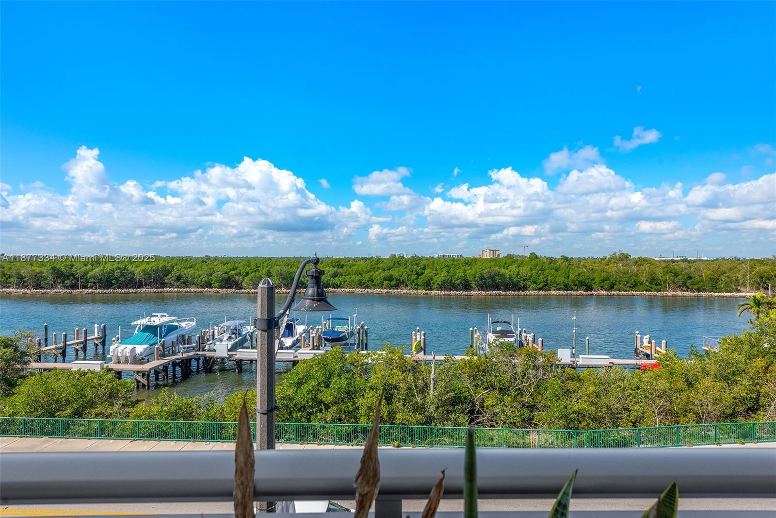 SEASIDE VILLAGE EAST COND - Residential