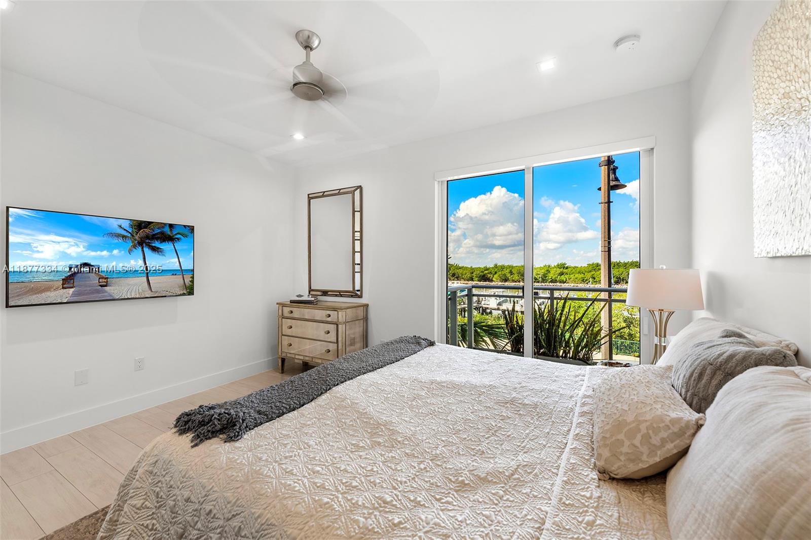 SEASIDE VILLAGE EAST COND - Residential