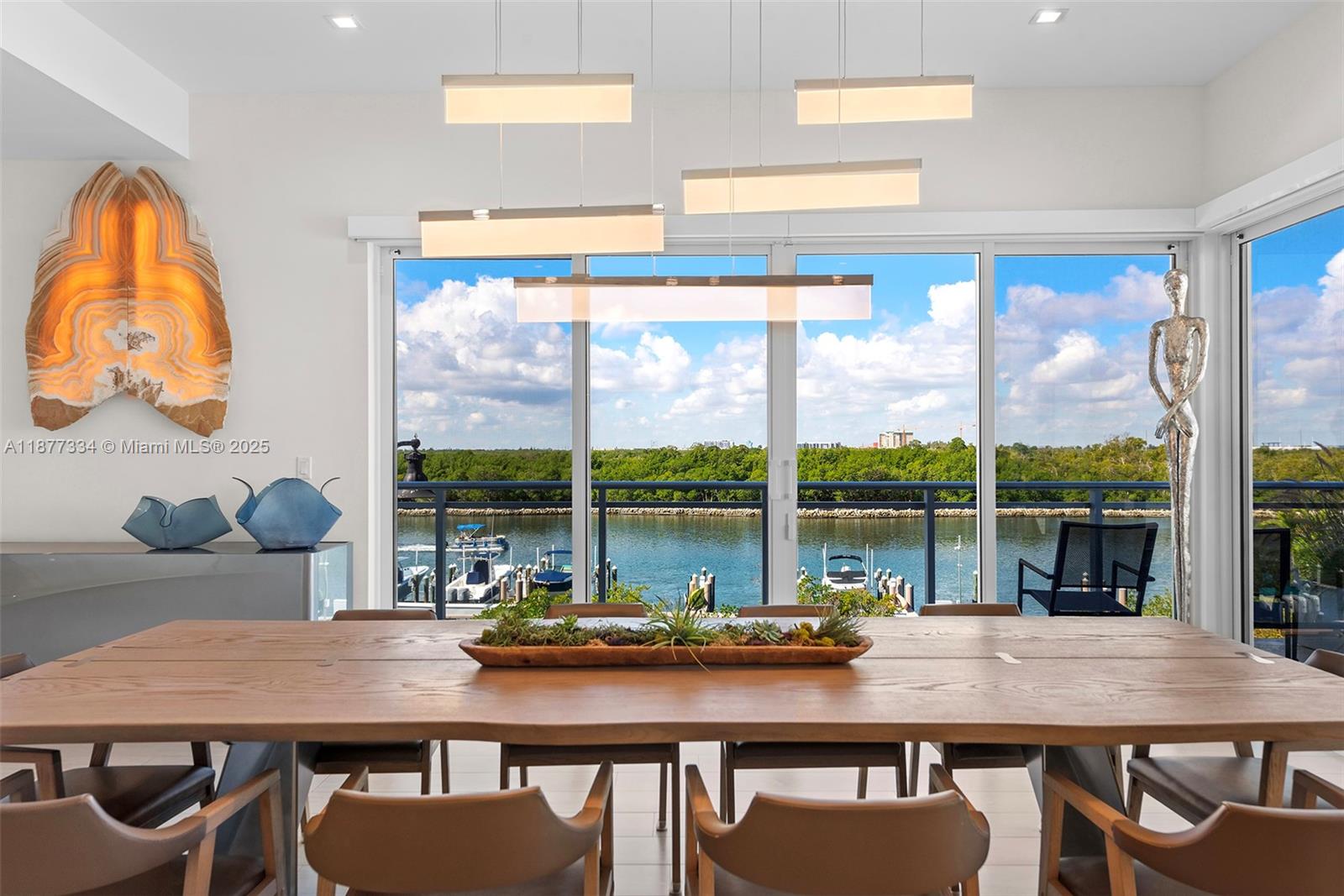 SEASIDE VILLAGE EAST COND - Residential