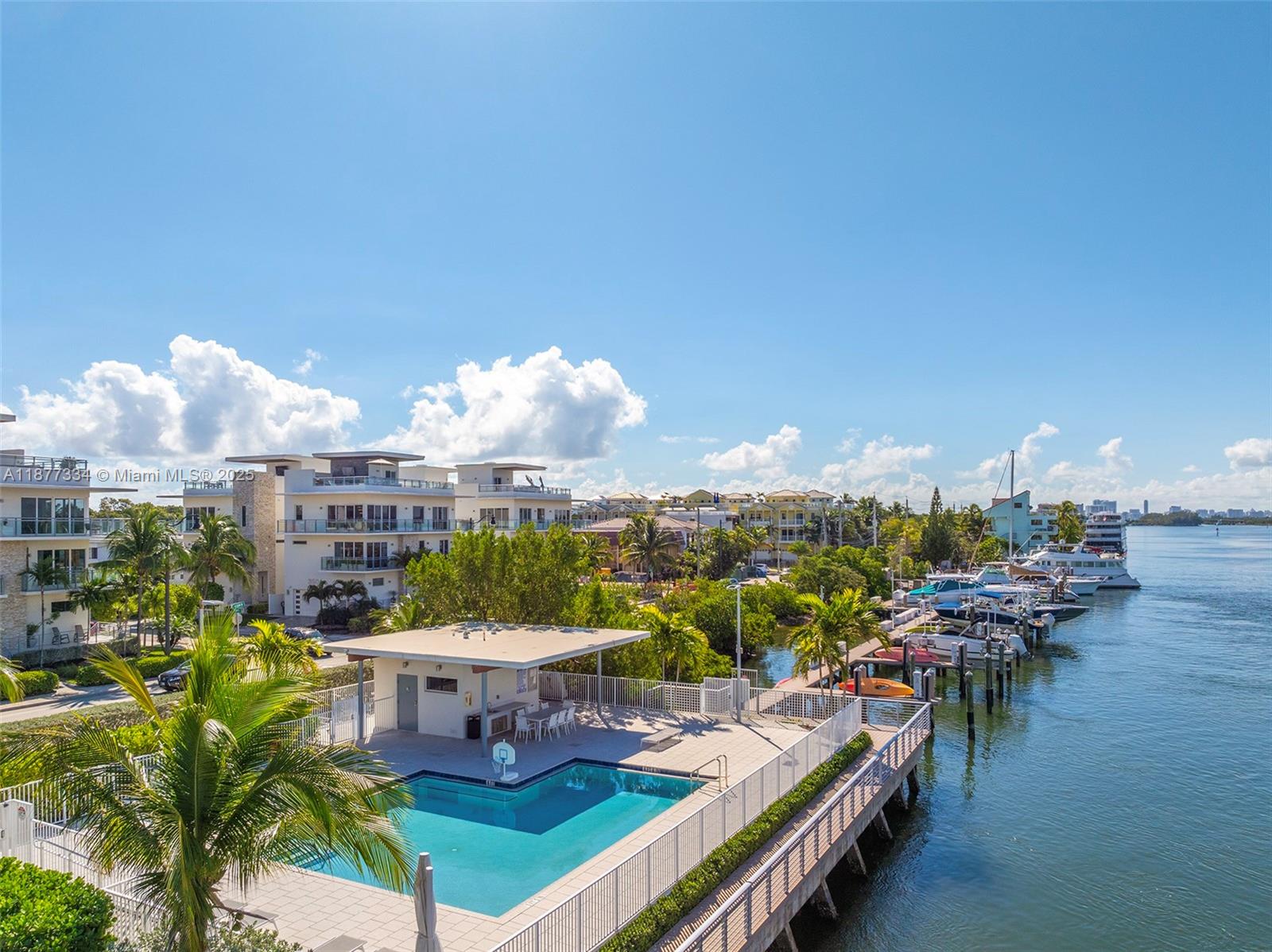 SEASIDE VILLAGE EAST COND - Residential