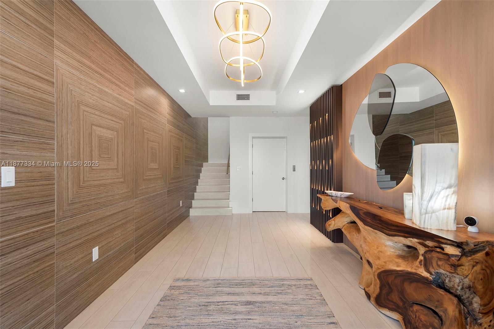 SEASIDE VILLAGE EAST COND - Residential