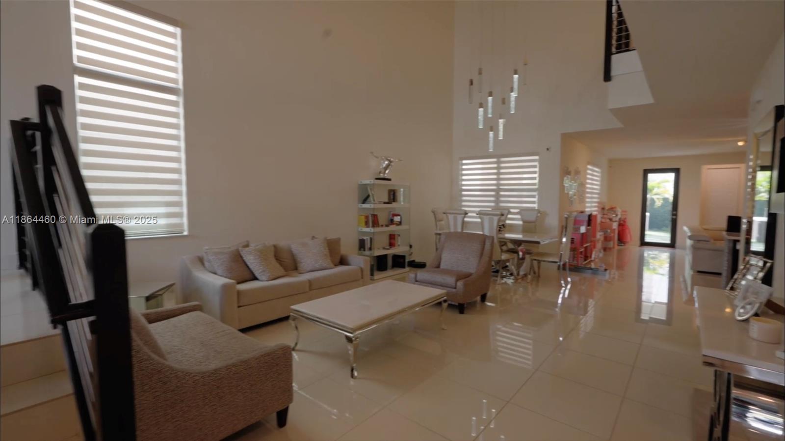 7661 NW 103rd Ct 7661