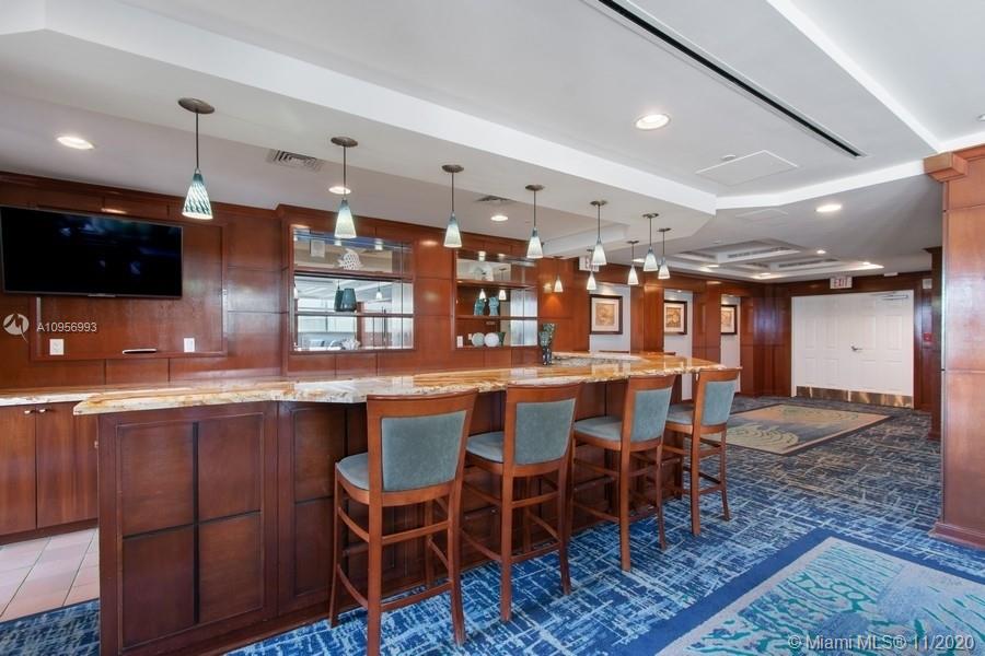 PORT CONDO - Residential