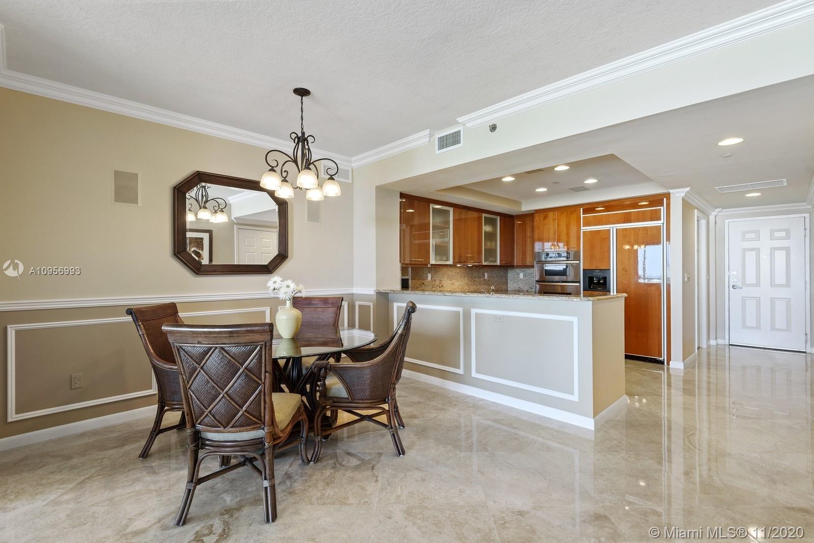 PORT CONDO - Residential