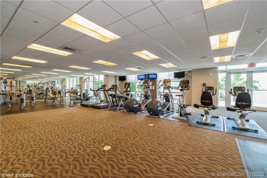 PORT CONDO - Residential