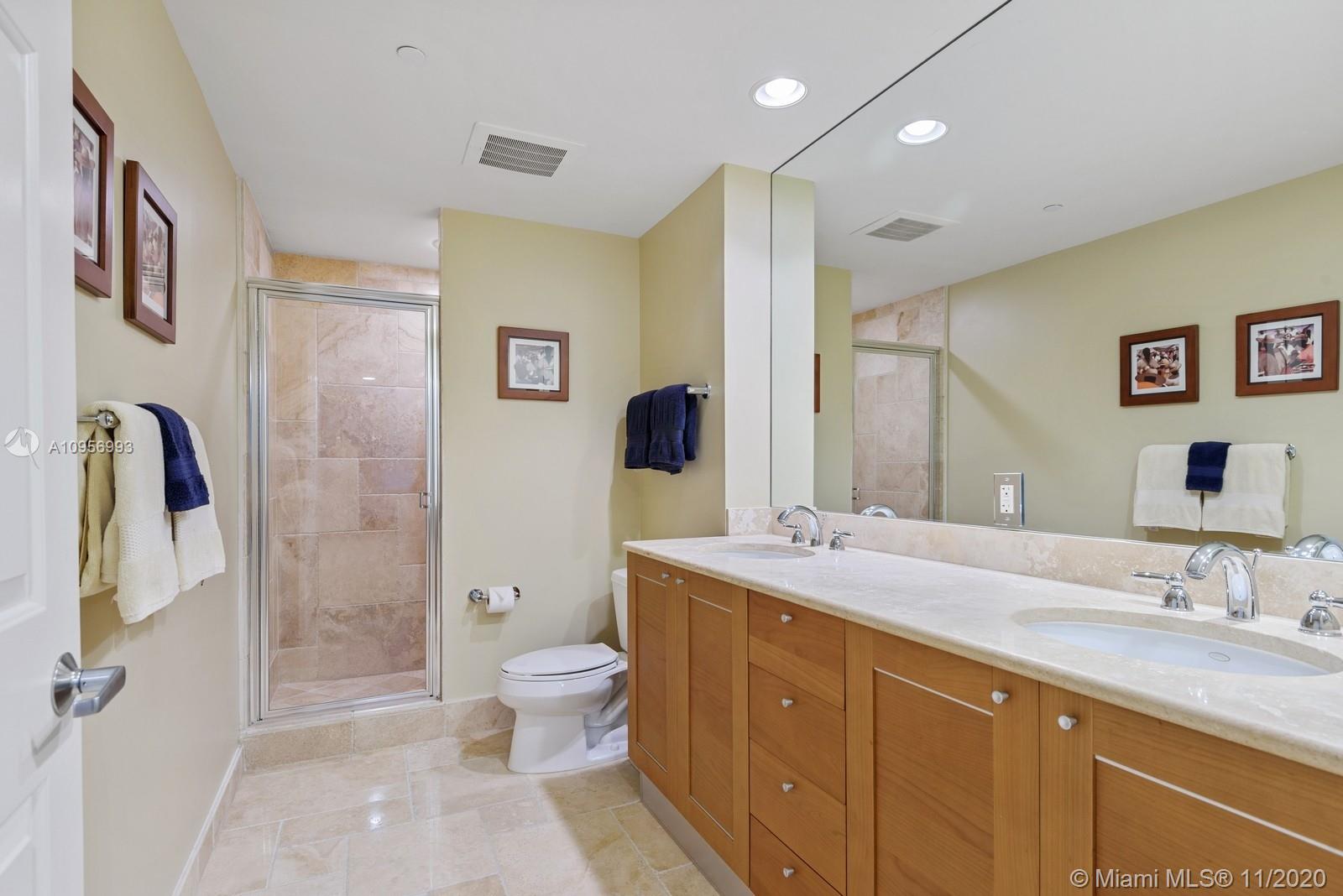 PORT CONDO - Residential